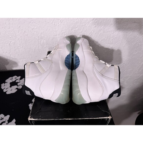 US 12 - Nike Air Jordan 11 Retro High OG Legend Blue / Colombia - 378037-117 - Picture 7 of 12